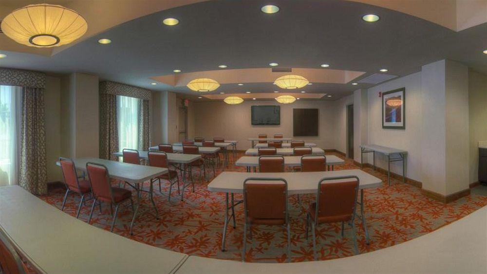 Holiday Inn Express Conway By Ihg Екстер'єр фото