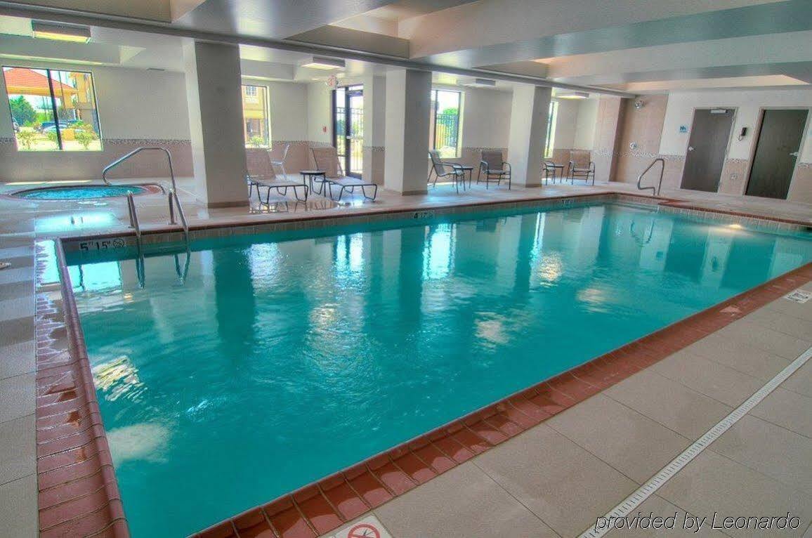 Holiday Inn Express Conway By Ihg Екстер'єр фото